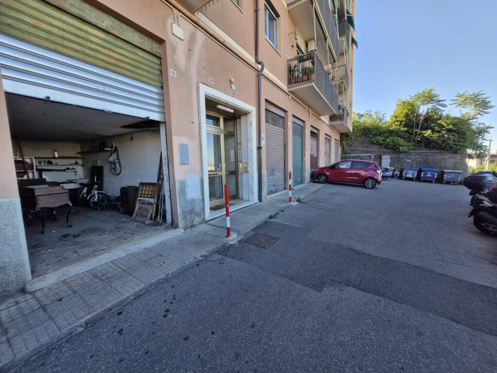 Garage – Box in Vendita